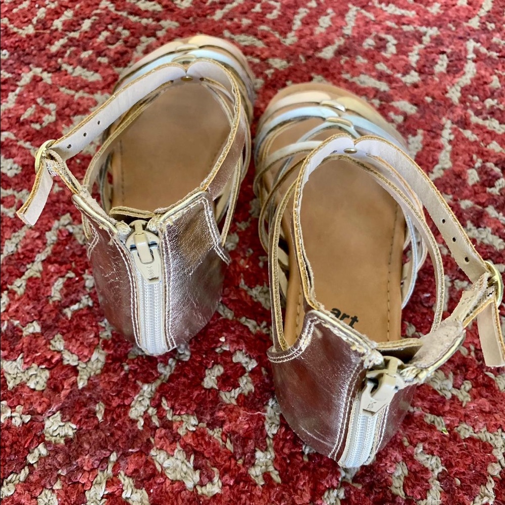 Girls’ Gladiator Sandals